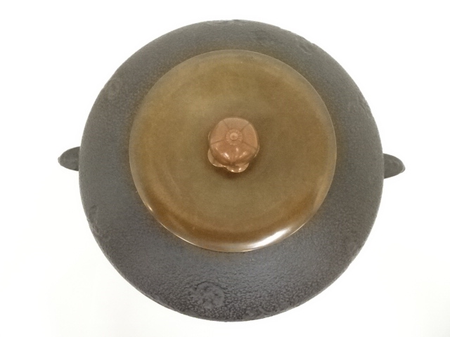  釜師　金森浄栄造　刷毛目尻張釜（釜鐶付）（共箱）